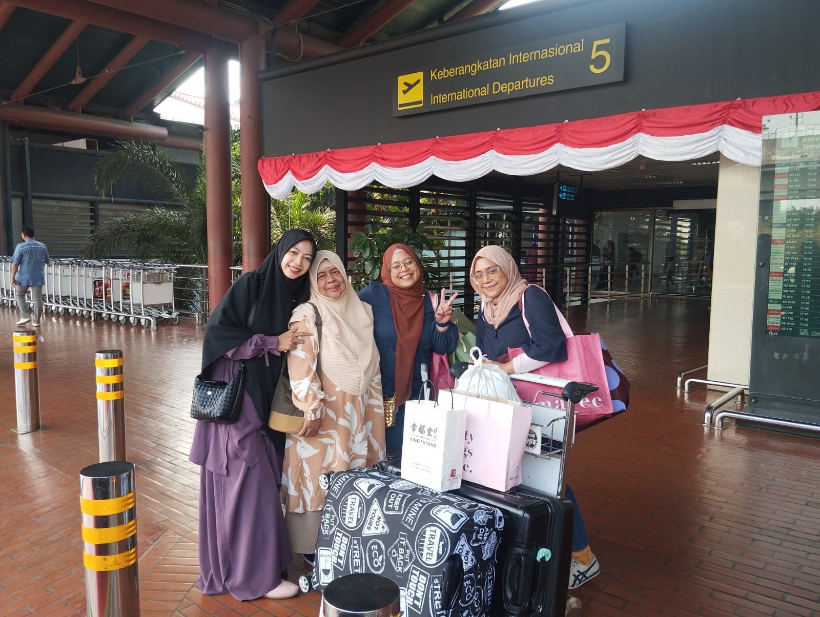 Rombongan Wisata