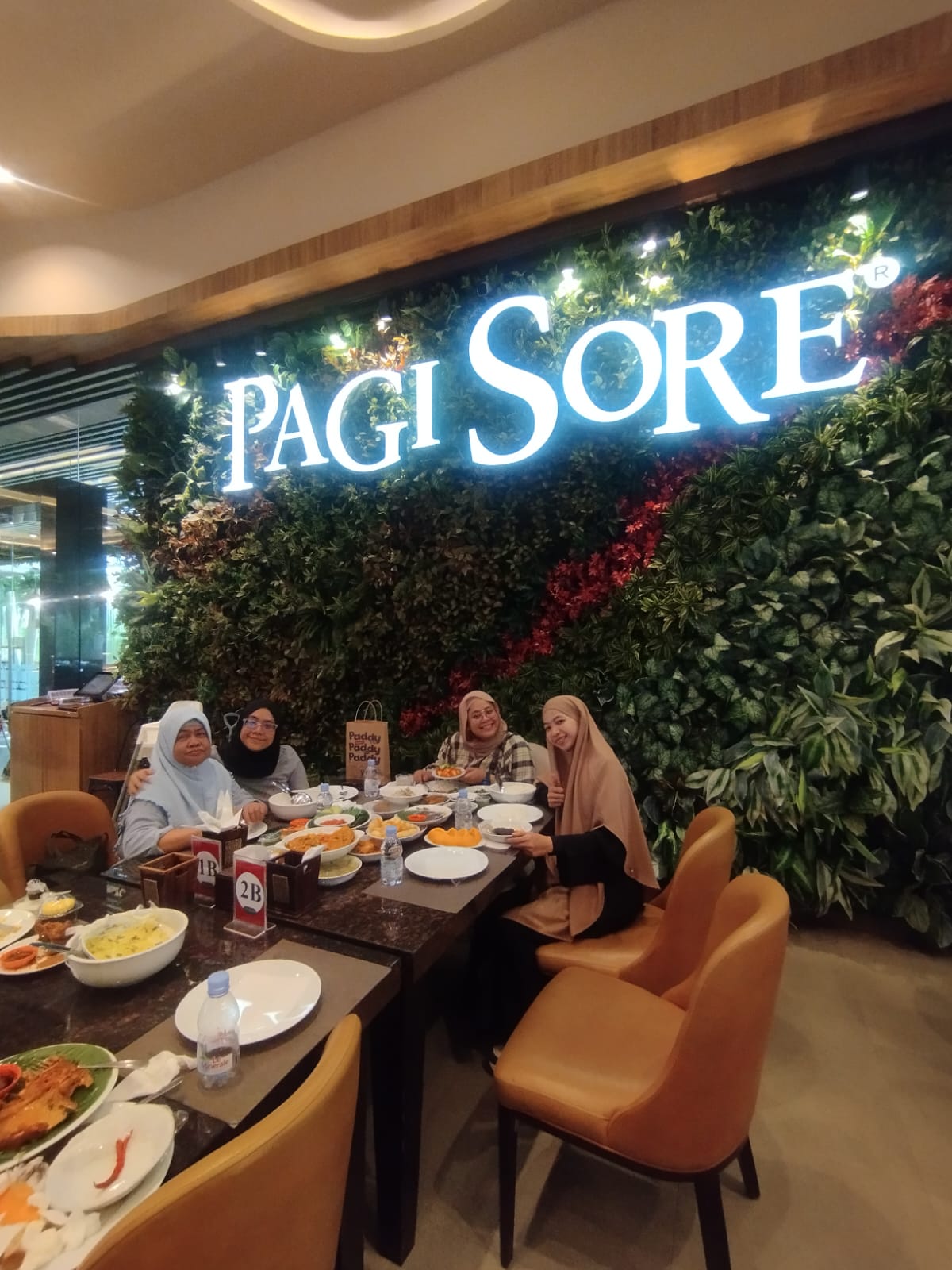Pelanggan Restoran